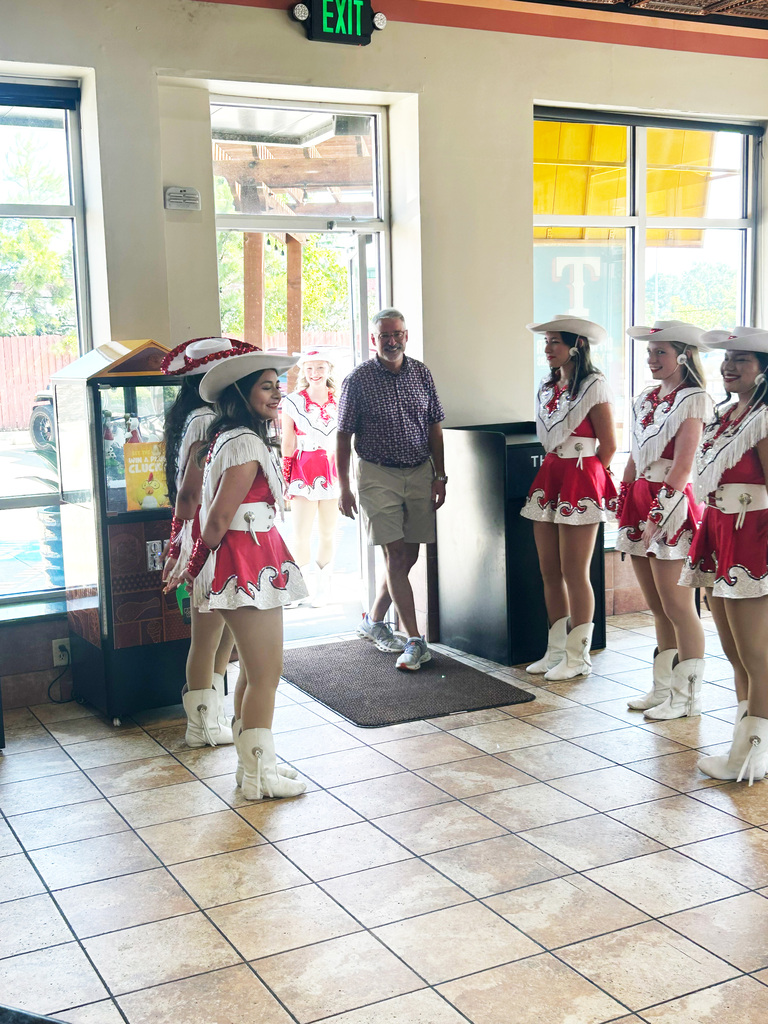 Golden Chick Marshall Partners with MISD for Partnership Opportunities