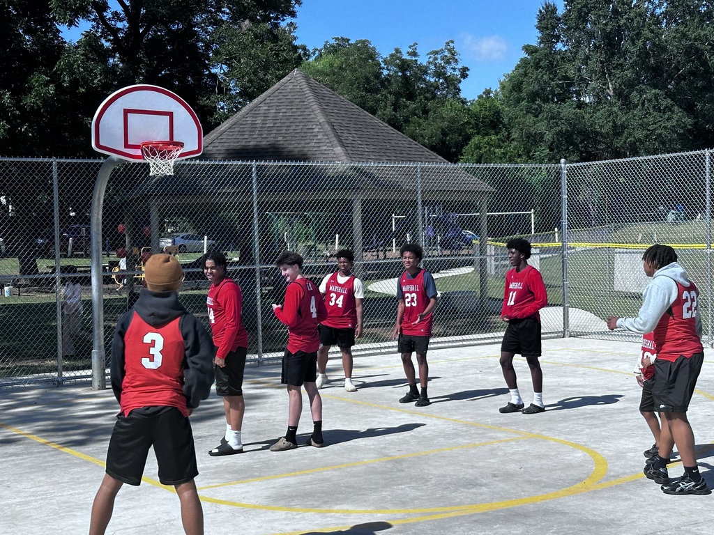 Marshall Basketball Programs - Smith Park Ribbon Cutting