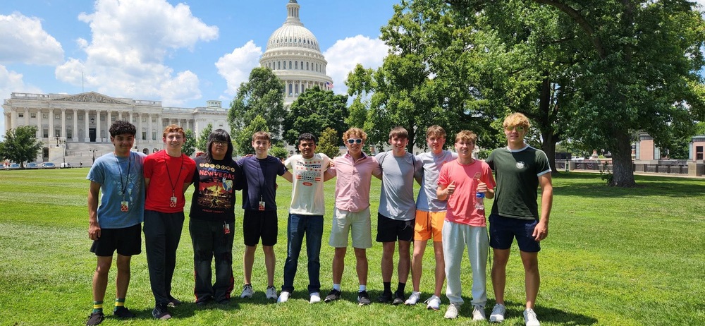 Students at the United States Capitol building