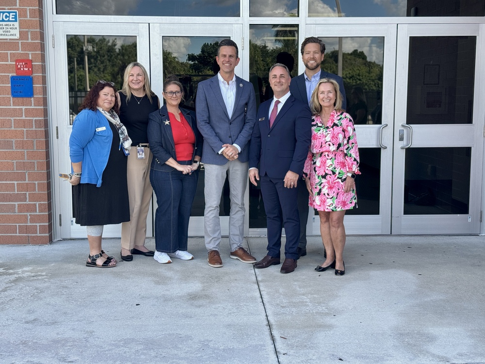 FLDOE Commissioner Dr. Henry Mack Visits MCHS