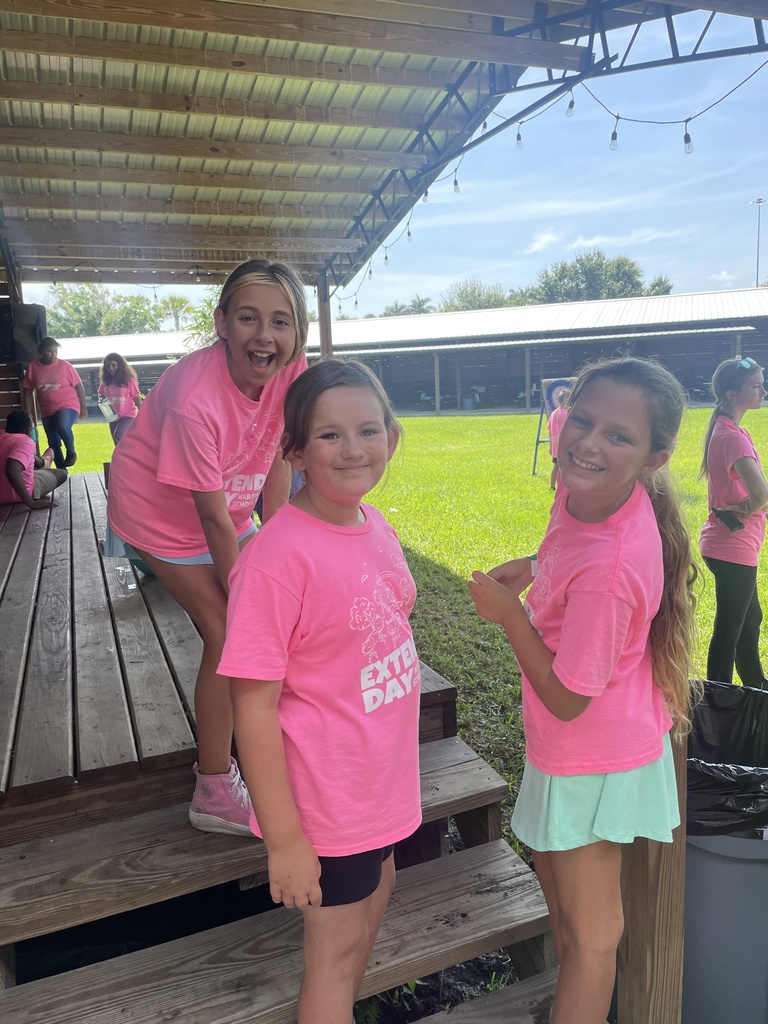 Pinewood Extended Day campers visit Hobe Sound Farms