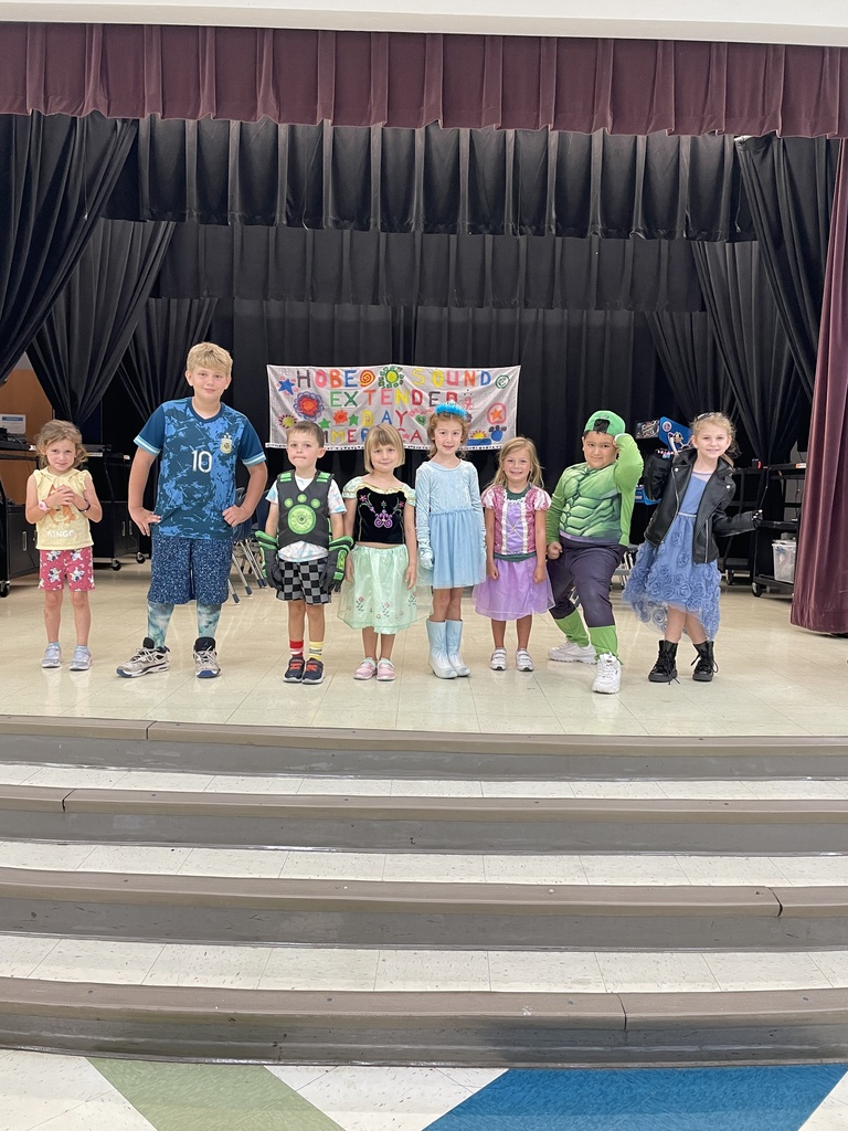 HSE Extended Day campers host a costume show