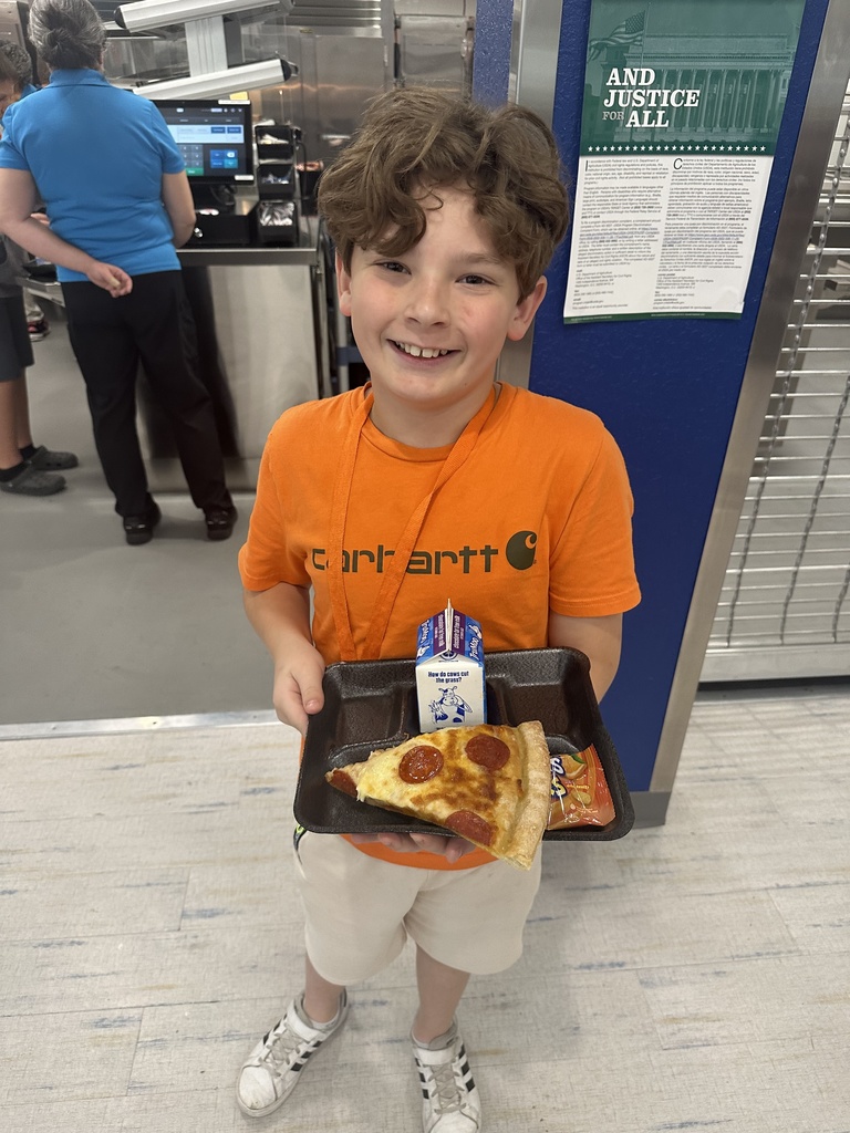 Pizza day at SMS