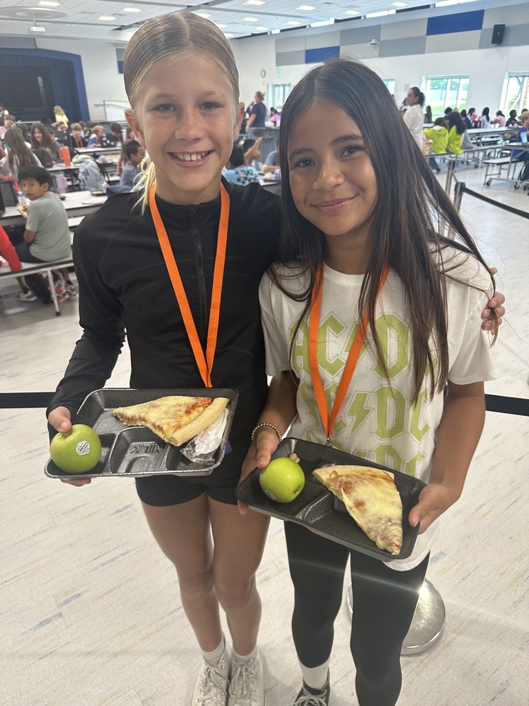 Pizza day at SMS