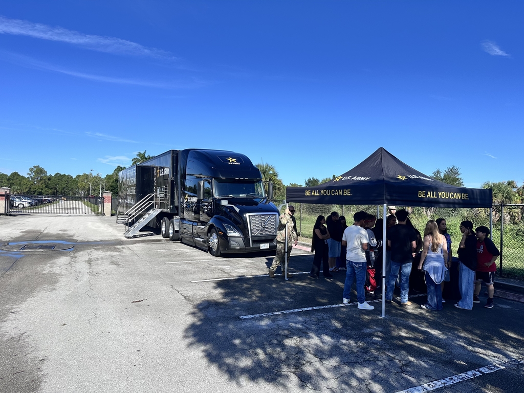 Army semi visits SFHS