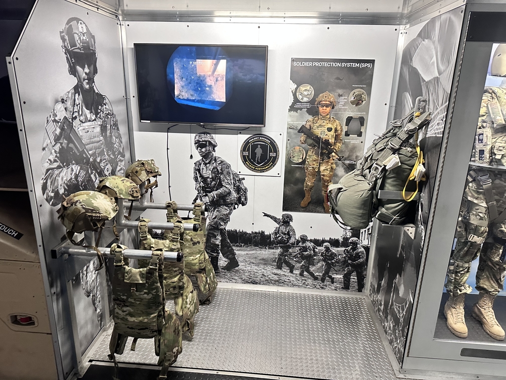 Army semi visits SFHS