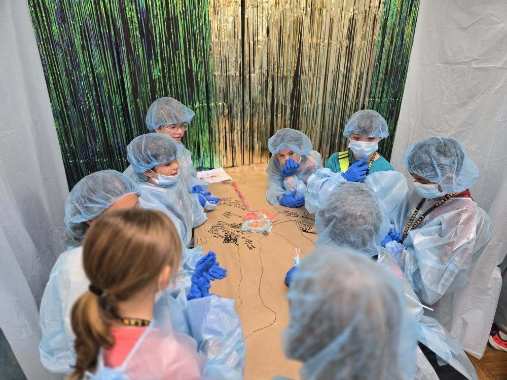 Crystal Lake Elementary 5th graders test their medical knowledge