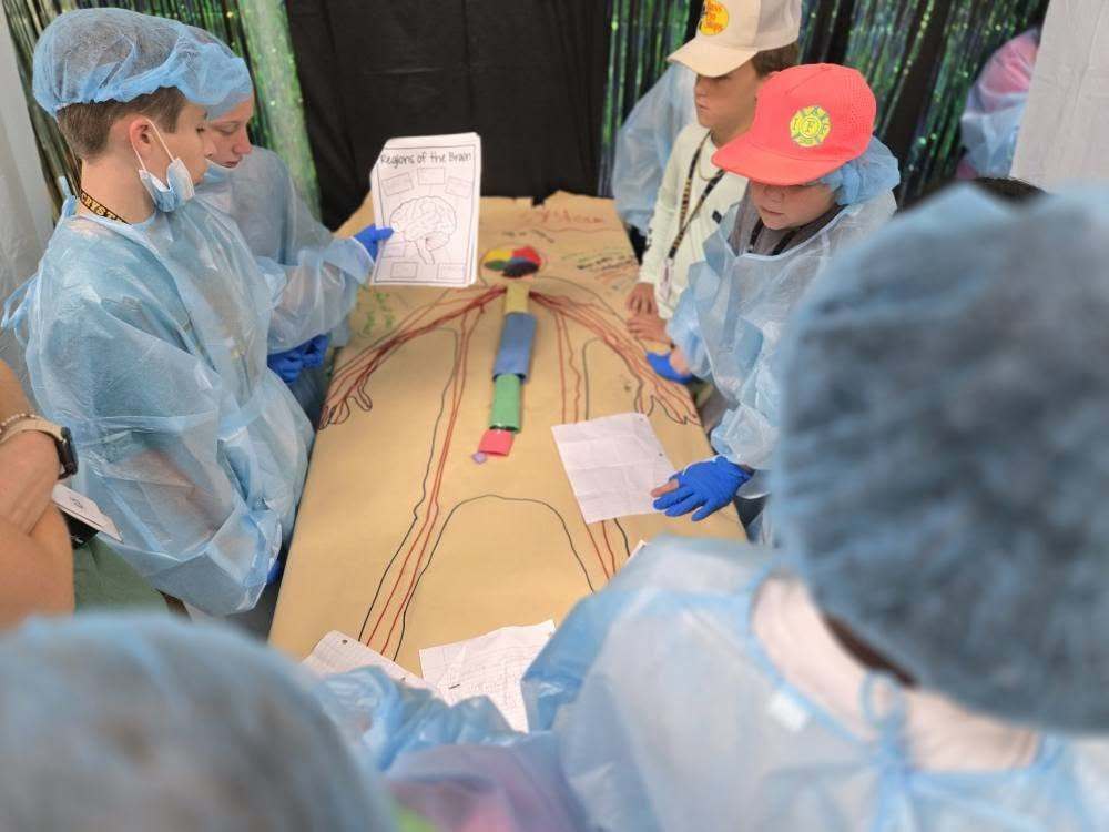 Crystal Lake Elementary 5th graders test their medical knowledge