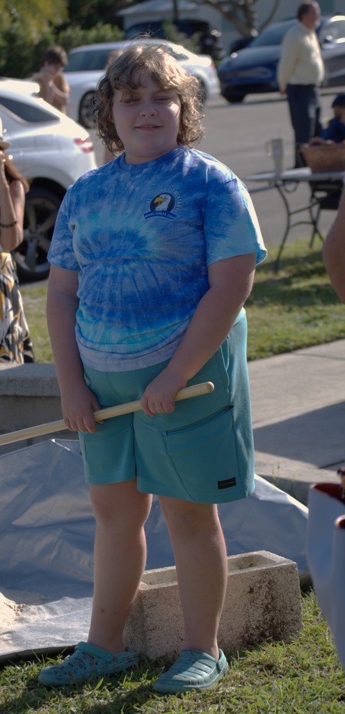 Hobe Sound community seals time capsule to commemorate 100 year anniversary of Apollo School