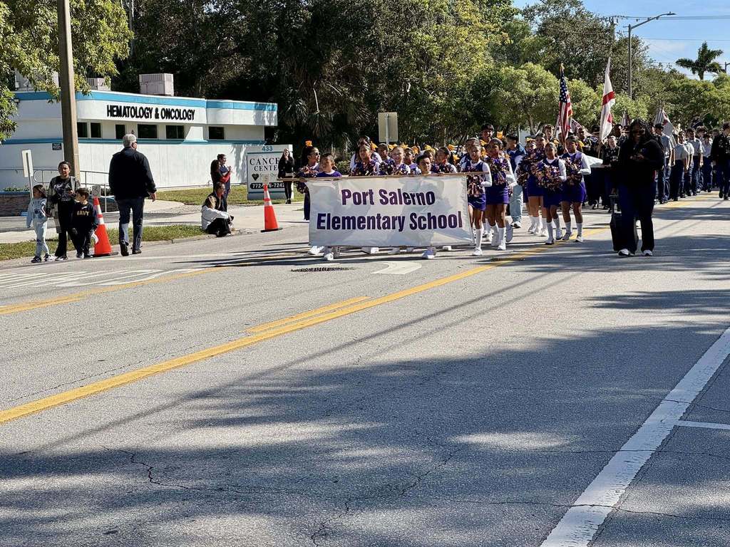 MCSD students, superintendent and school board members participate in Veterans Day Parade