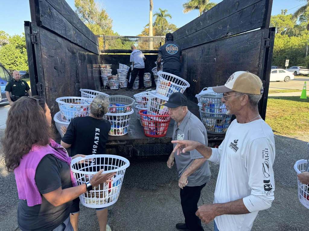 Elev8Hope turkey baskets