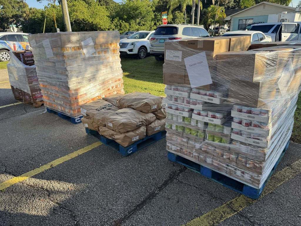 Elev8Hope turkey baskets