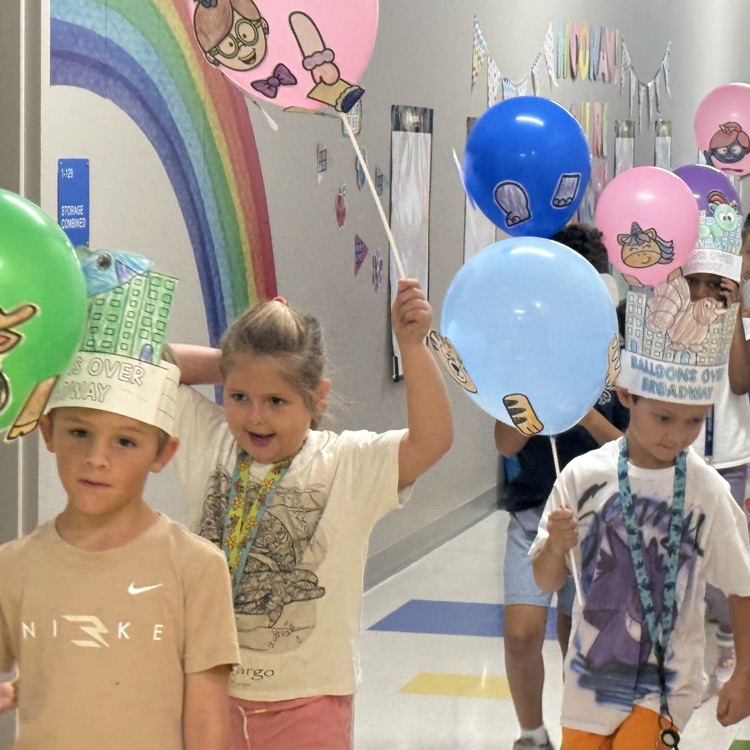 Balloons Over Broadway