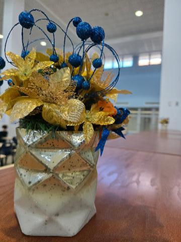 School Spirited Holidays @MCHS