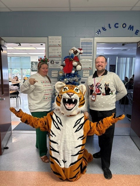 Ugly Sweater Day @MCHS