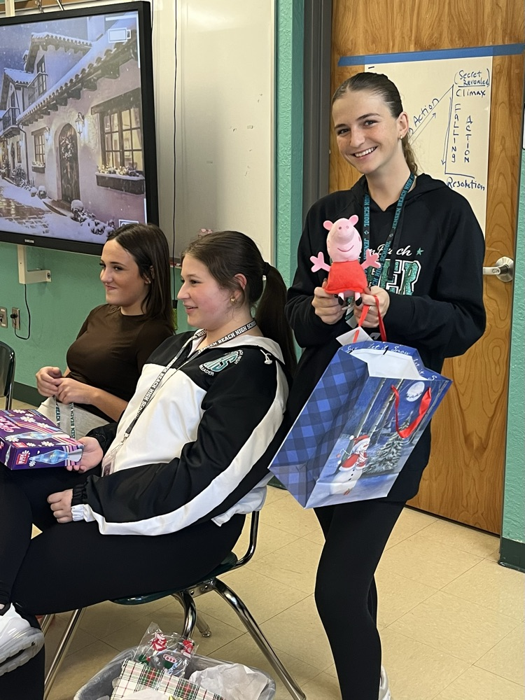 JBHS Yearbook Holiday Party 