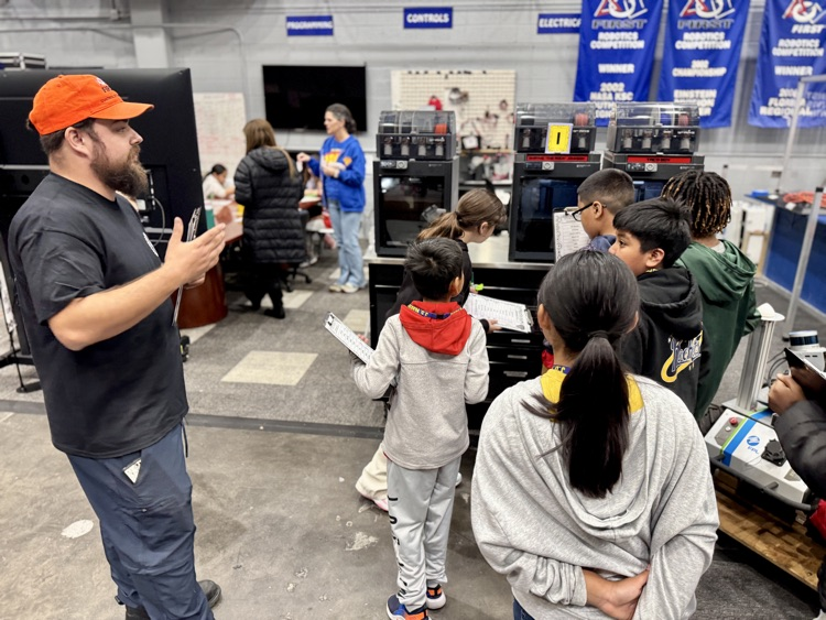 JDP students participate in STEM field experience 