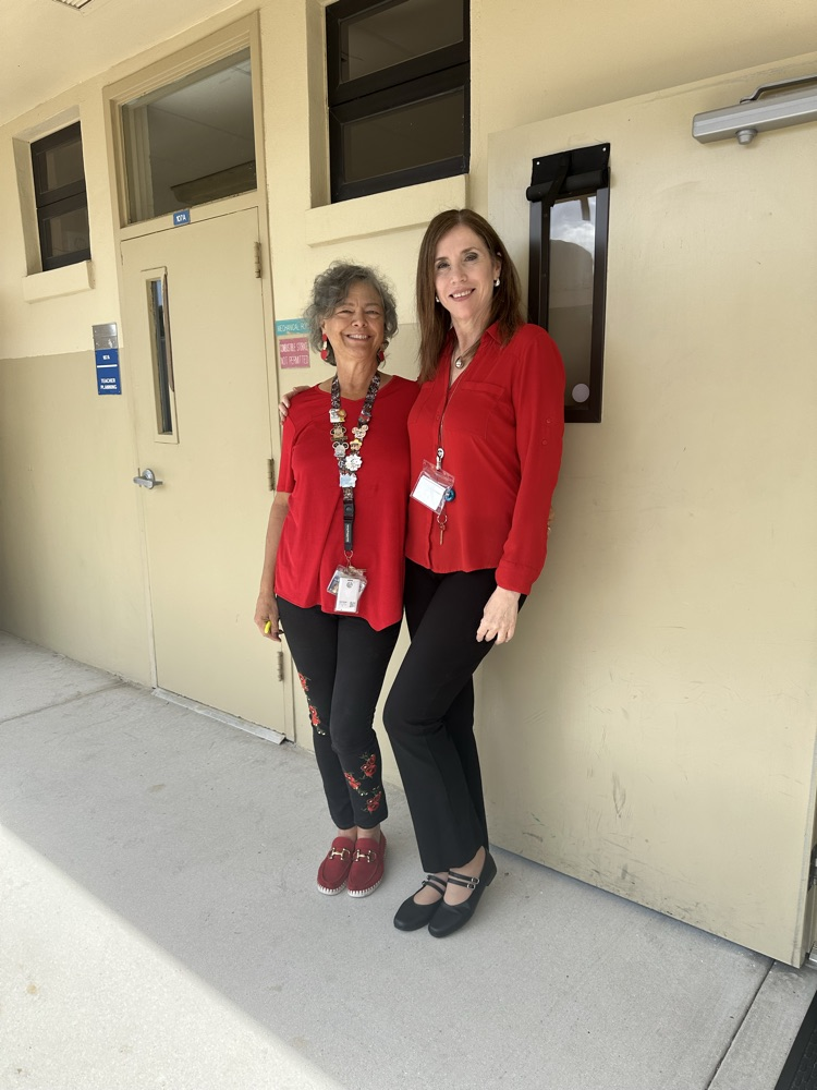 Ms Onsager and Ms Sahagun