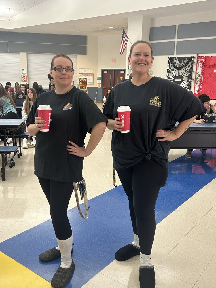 Ms Peak and Ms Beans 