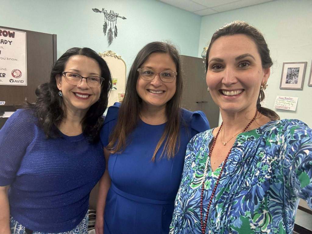 MCSD Light it up blue for autism awareness