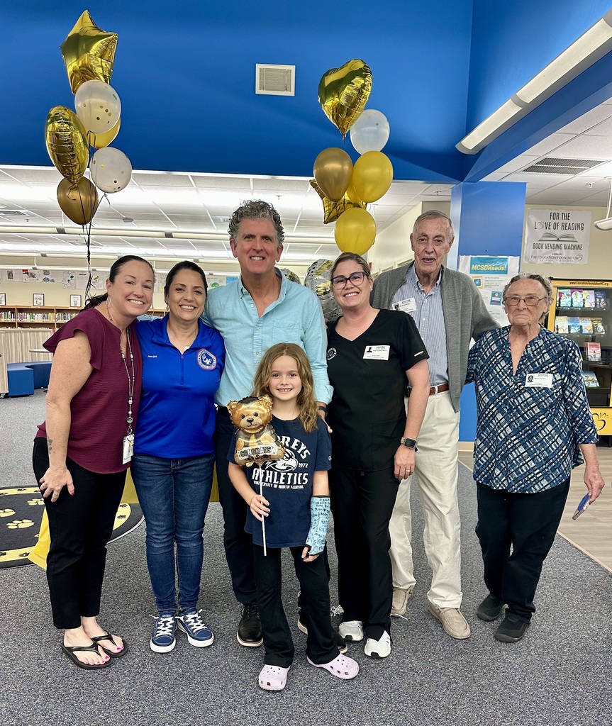 Acosta with Principals