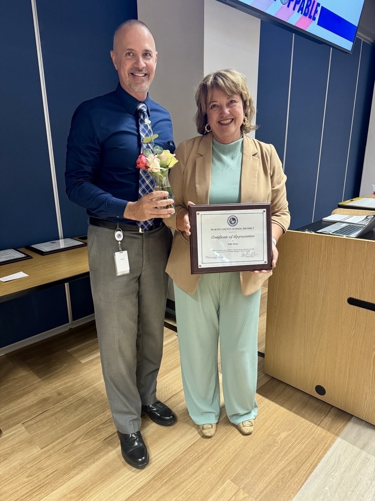 Celebrating the retirement of District leaders