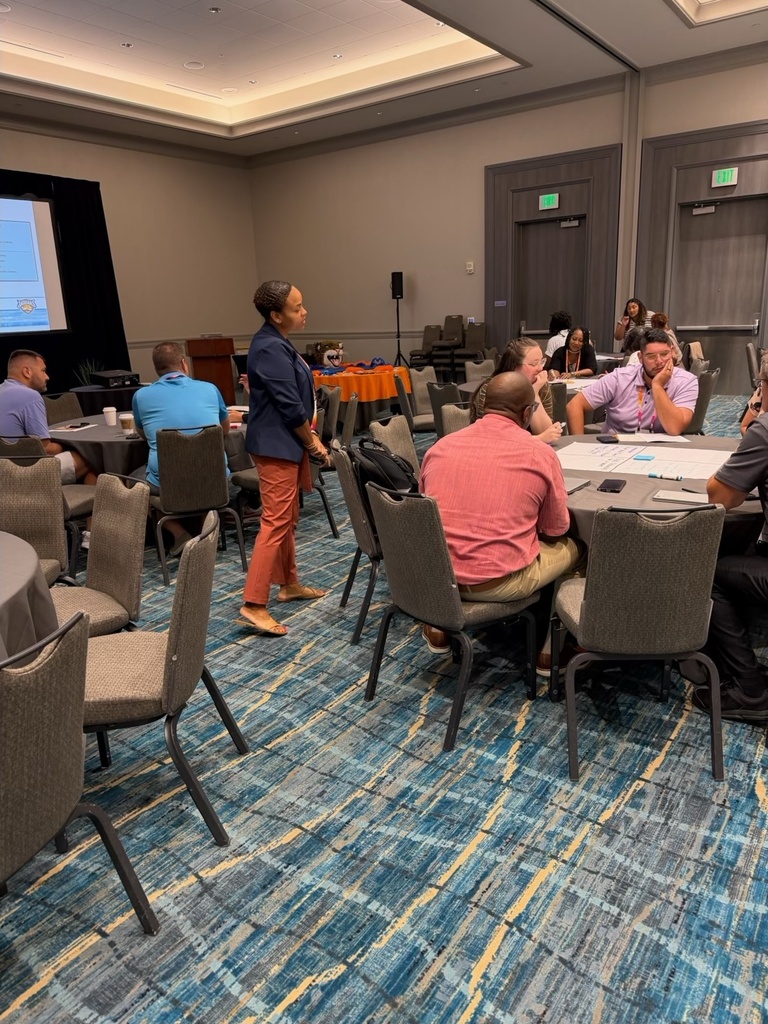 SMS leaders present at Model Schools Conference