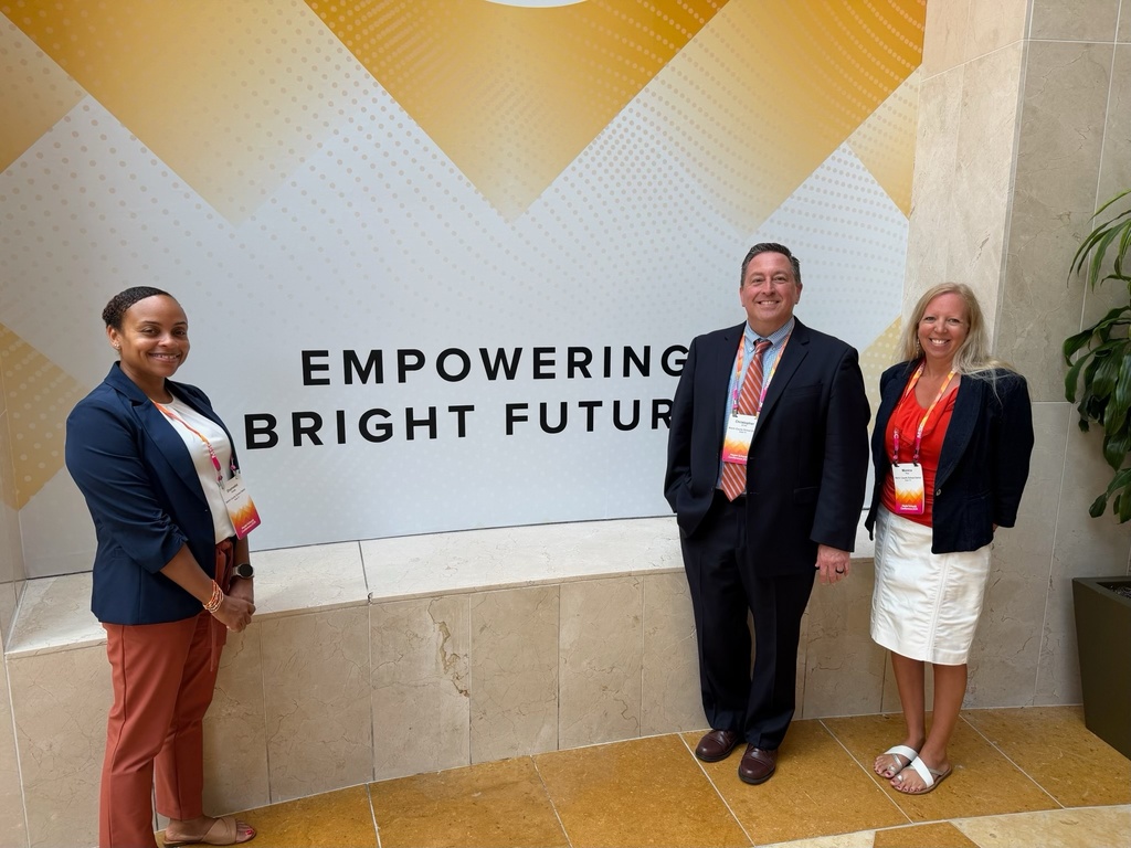 SMS leaders present at Model Schools Conference