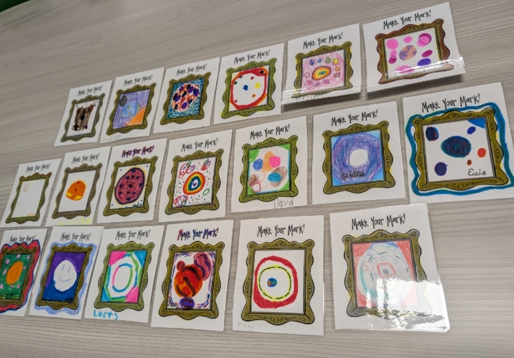 dot gallery