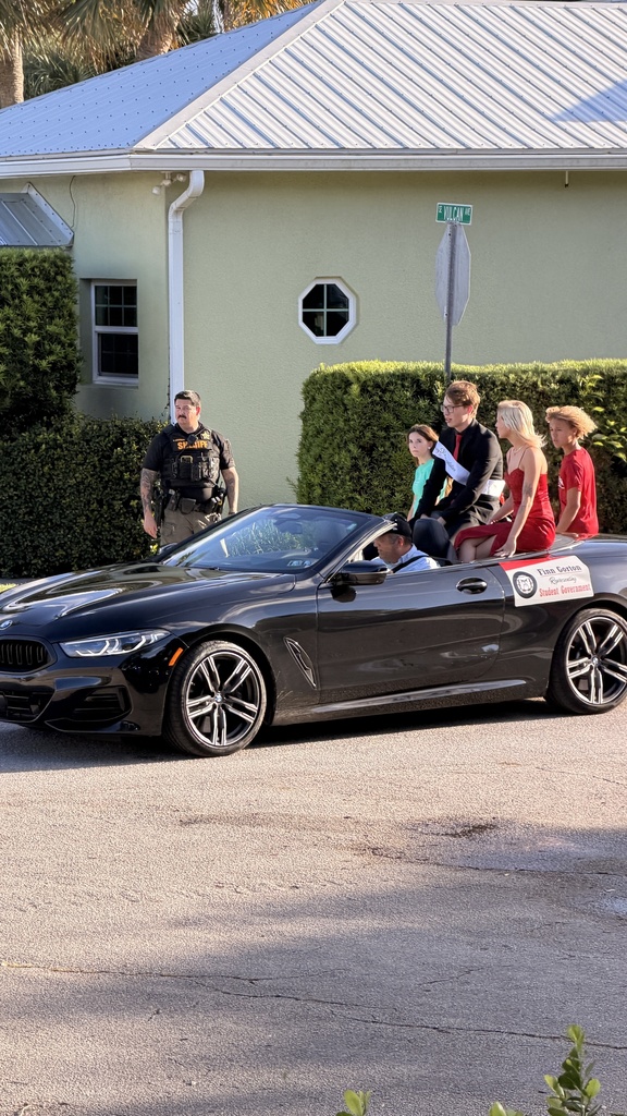SFHS Homecoming parade