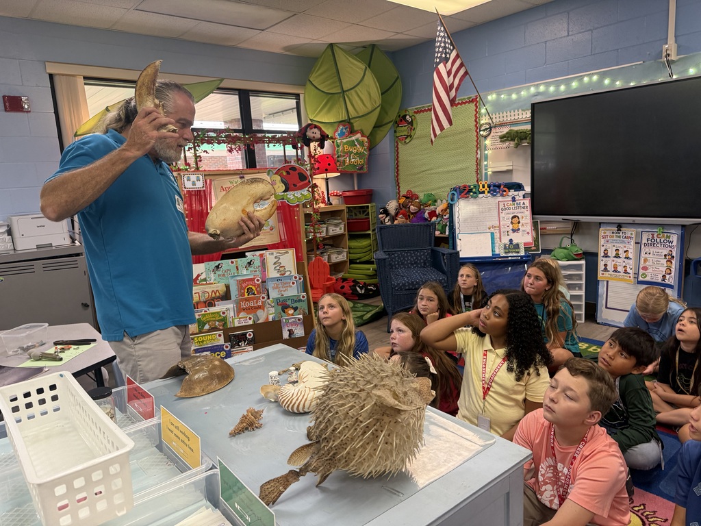 A speaker at Career Fair presents to Bessey Creek Elementary students