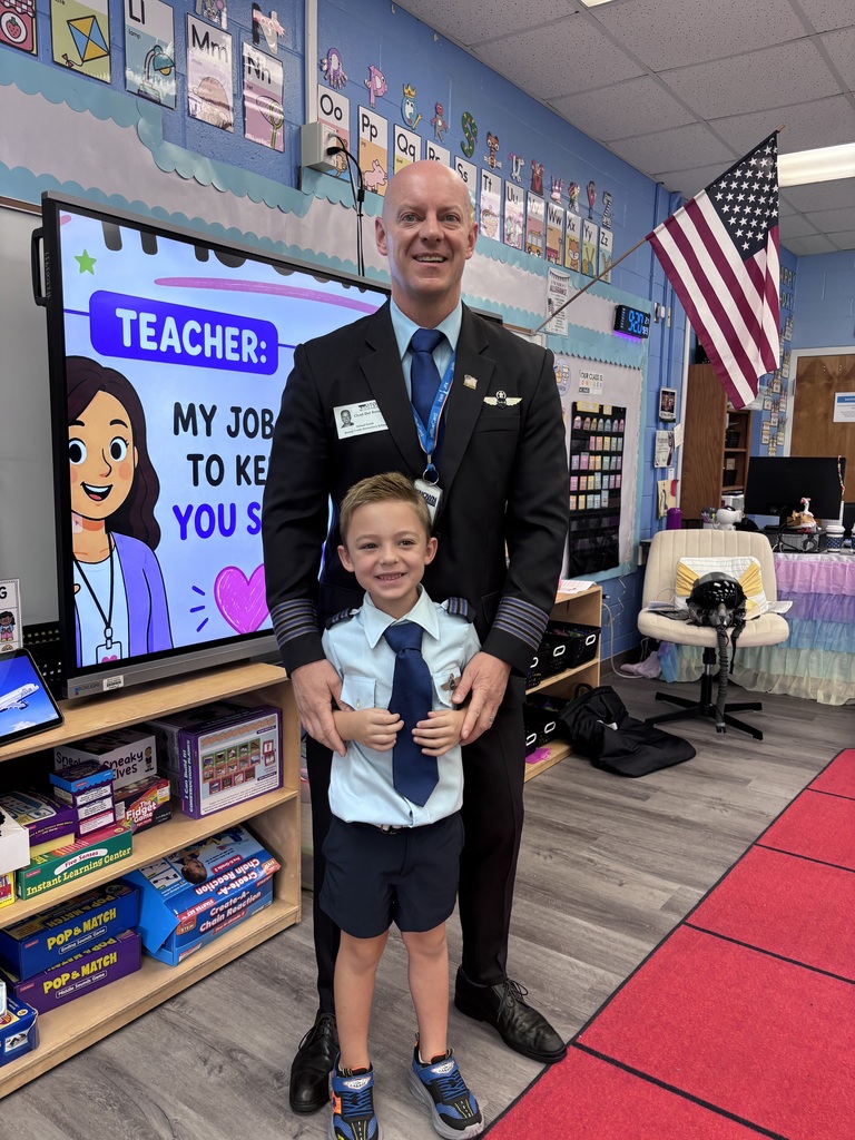A speaker at Career Fair presents to Bessey Creek Elementary students