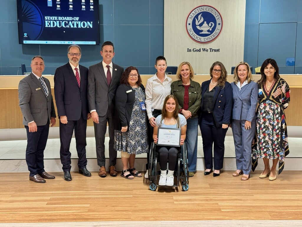 MCHS Student Elle Wall Presented with the Commissioner's Leadership Award