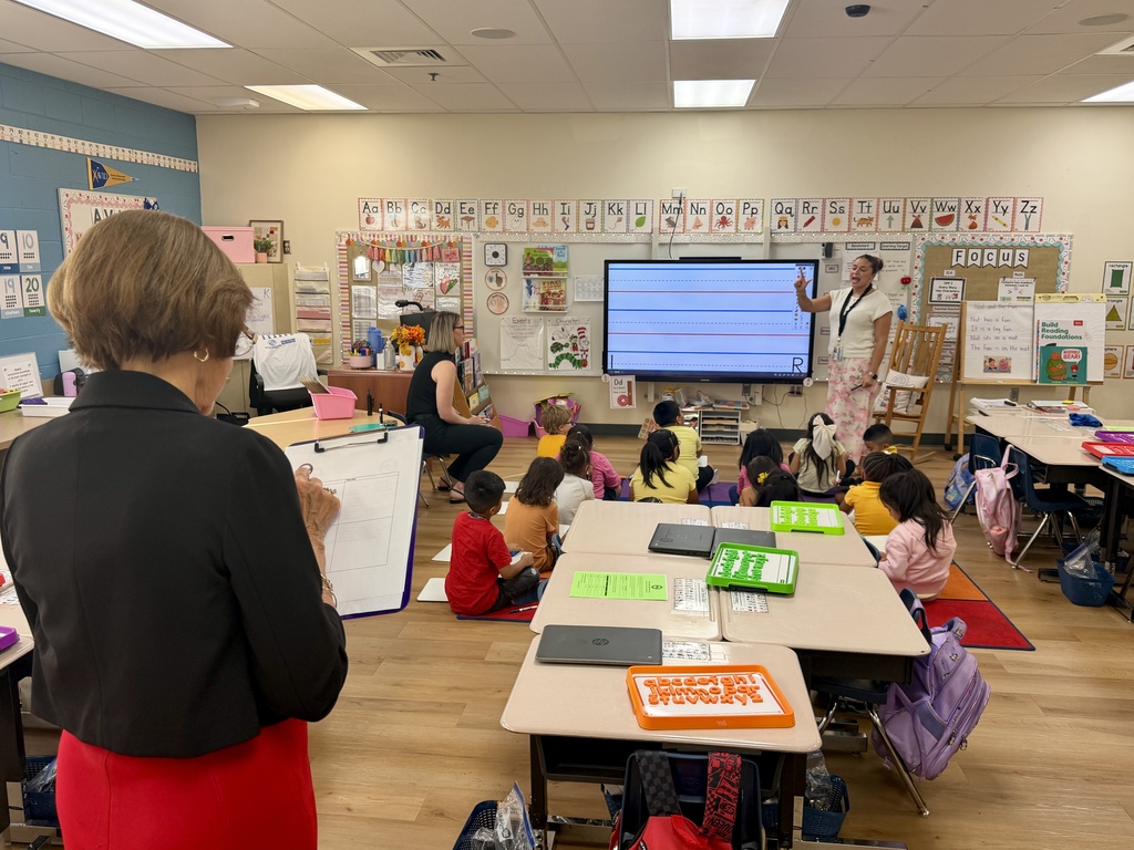Florida Sen. Gayle Harrell observing classroom at PSE