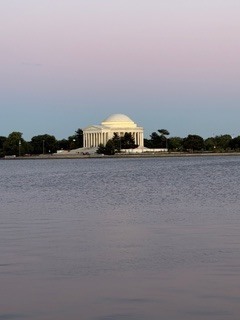 Lincoln Mon.