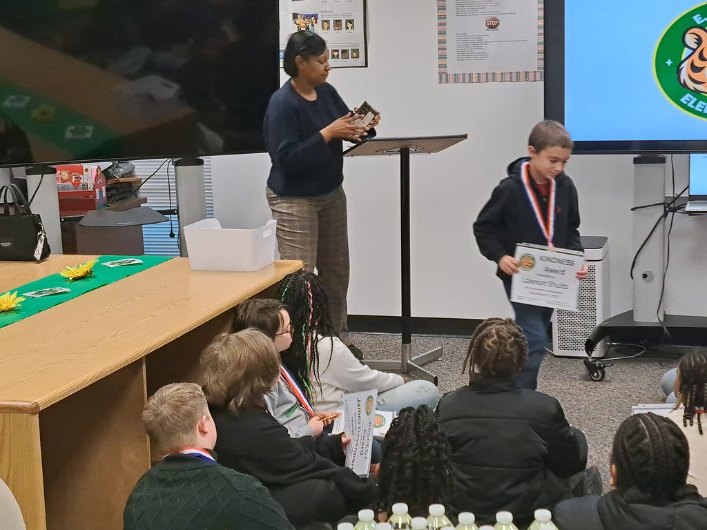 Another recipient of the kindness award.