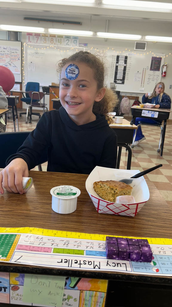 Lucy Masteller with her breakfast