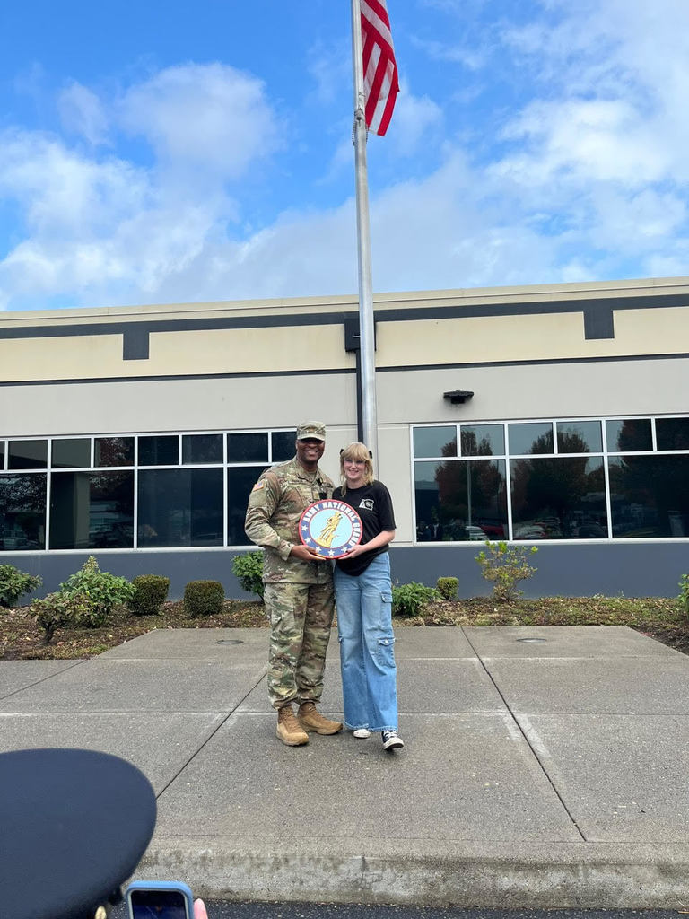 Zoie and her officer