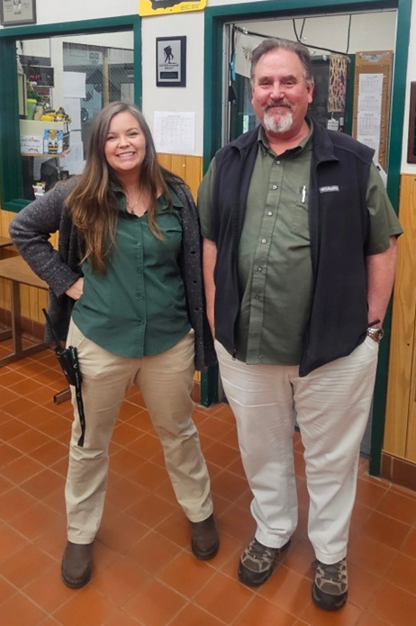 Sarah and Matt dressed similarly