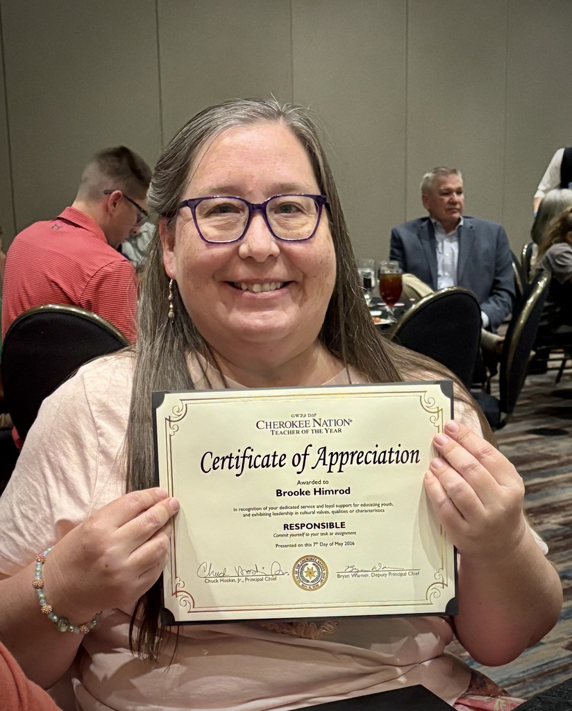 Ms.Himrod and her award.