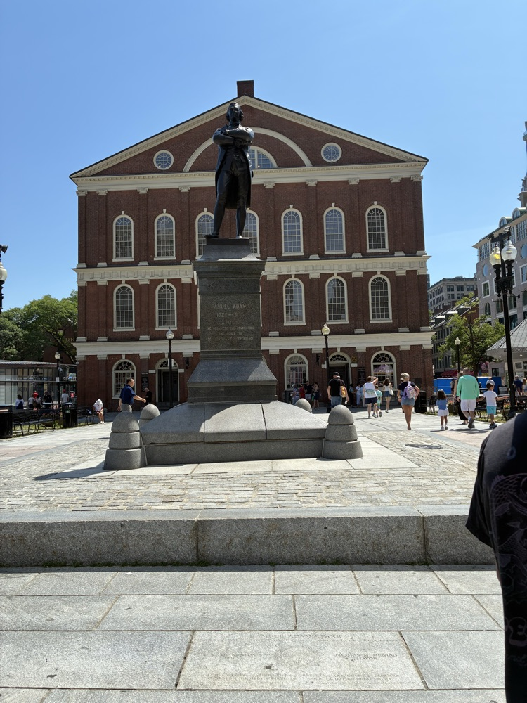 monument 