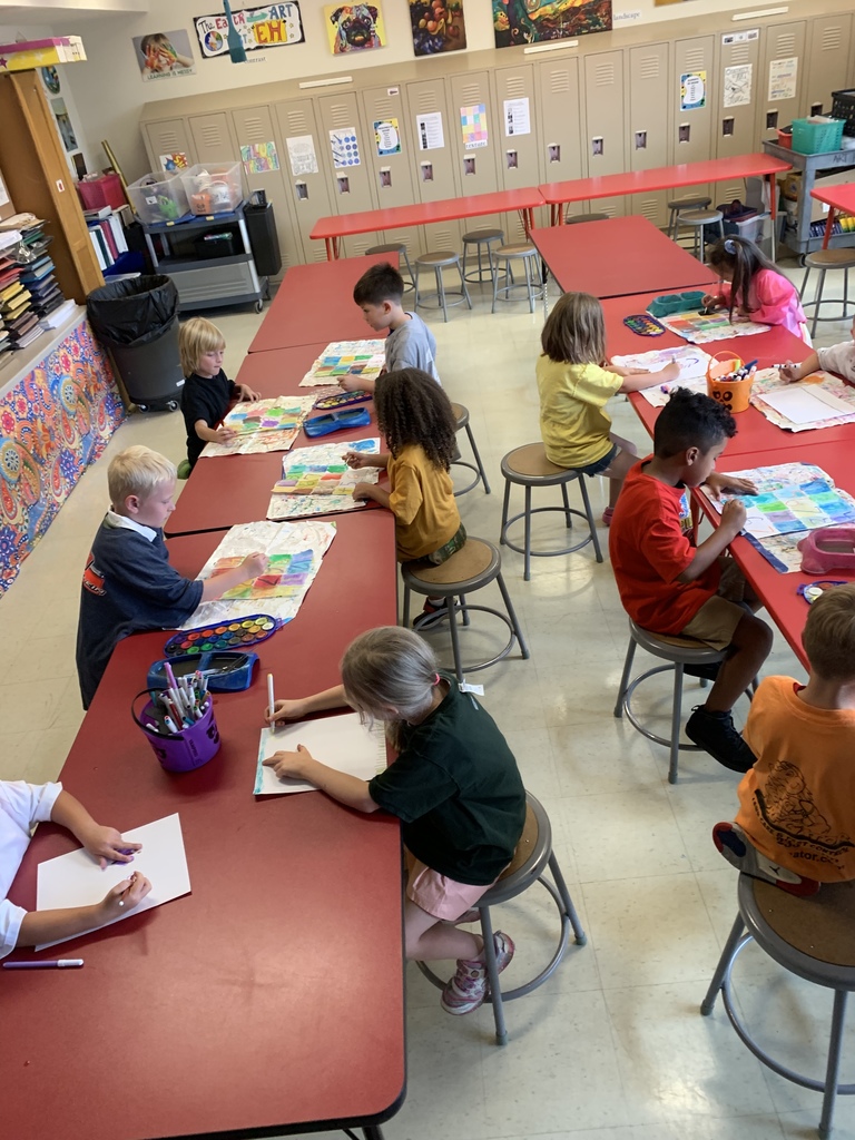 1st graders in art class