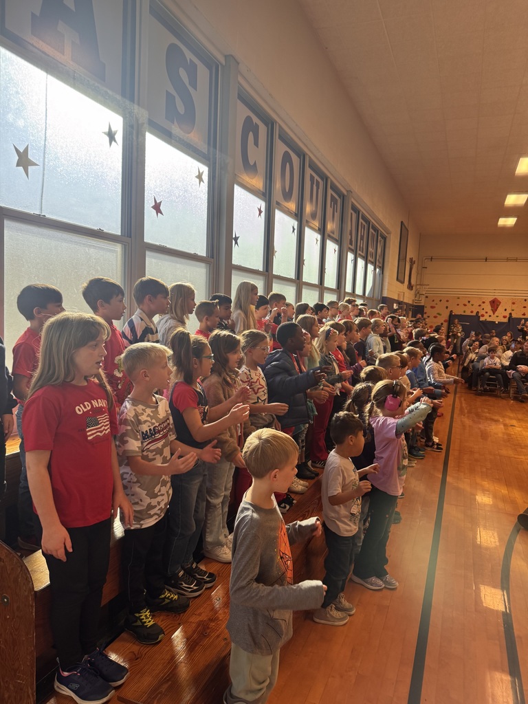 Students at Veteran's Day Assembly