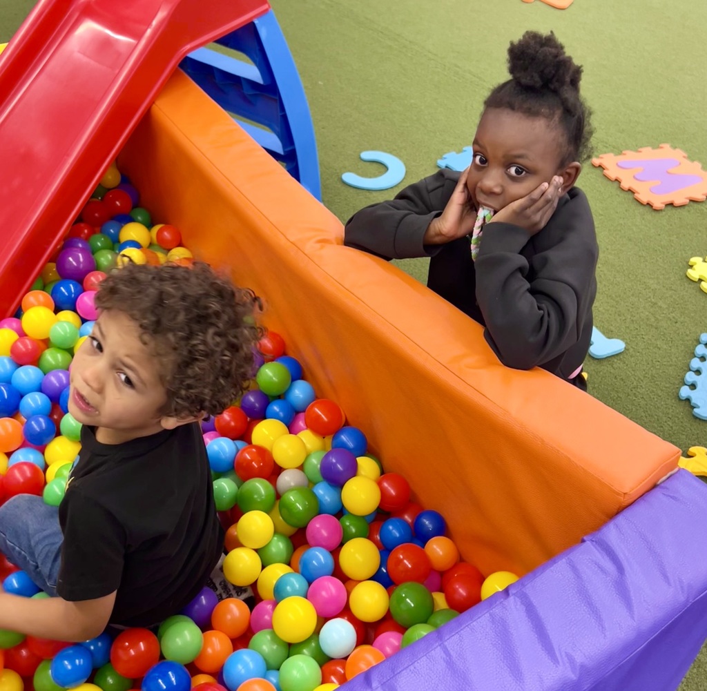 Dr. Higgins' class had a fun time at Tumble Tribe!