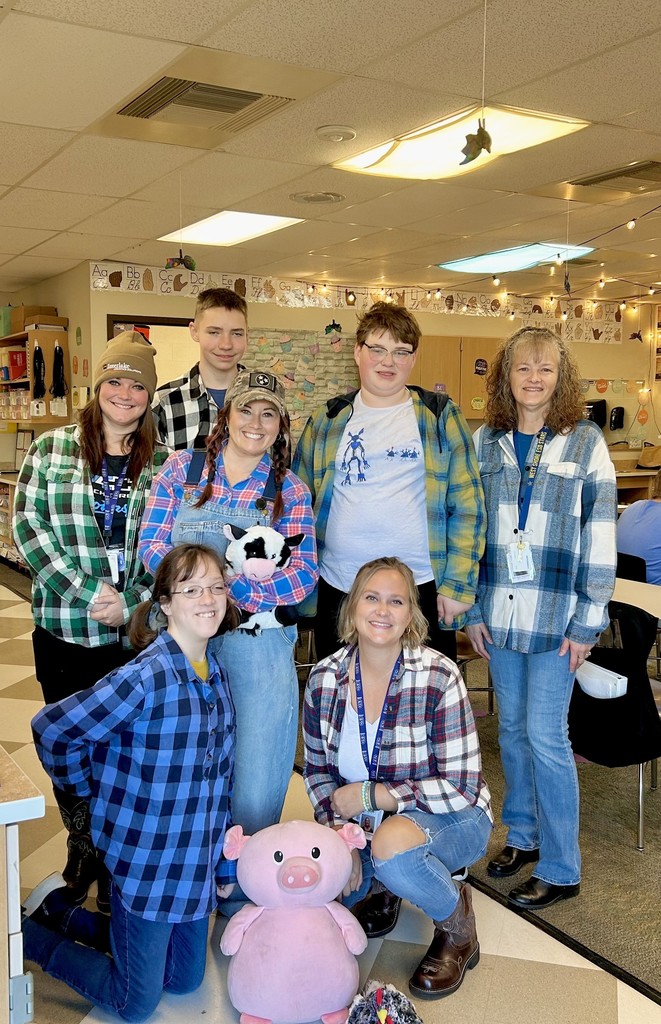 MCC Schools Middle School Spirit Week