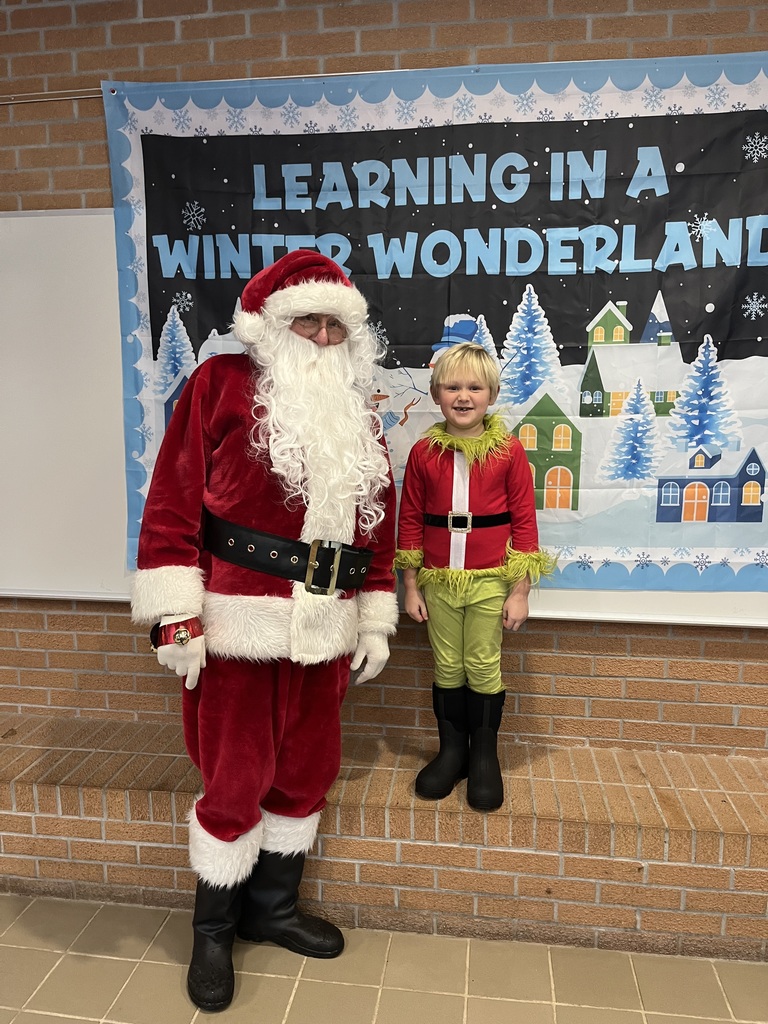 MCC Schools Scottville Elementary Mr. and Mrs. Clause
