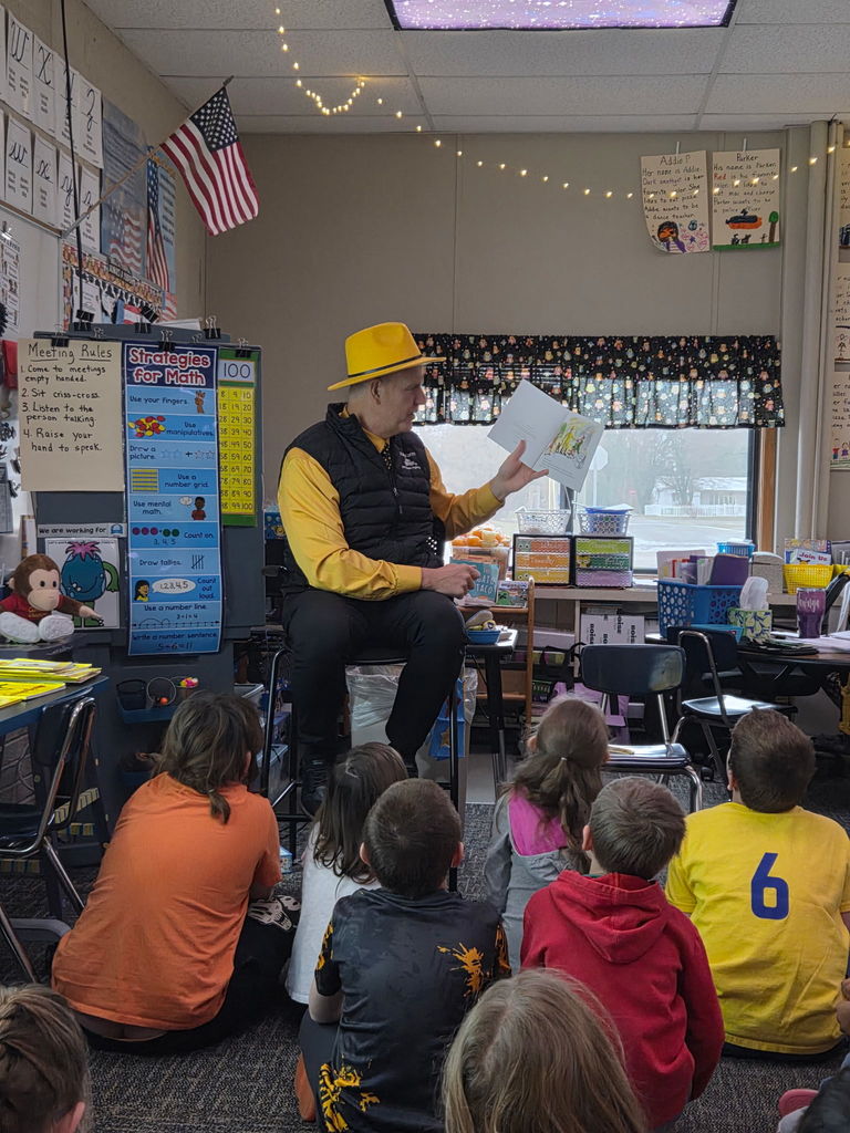 MCC Schools Scottville Elementary March is Reading Month State Farm Insurance Erin Doan