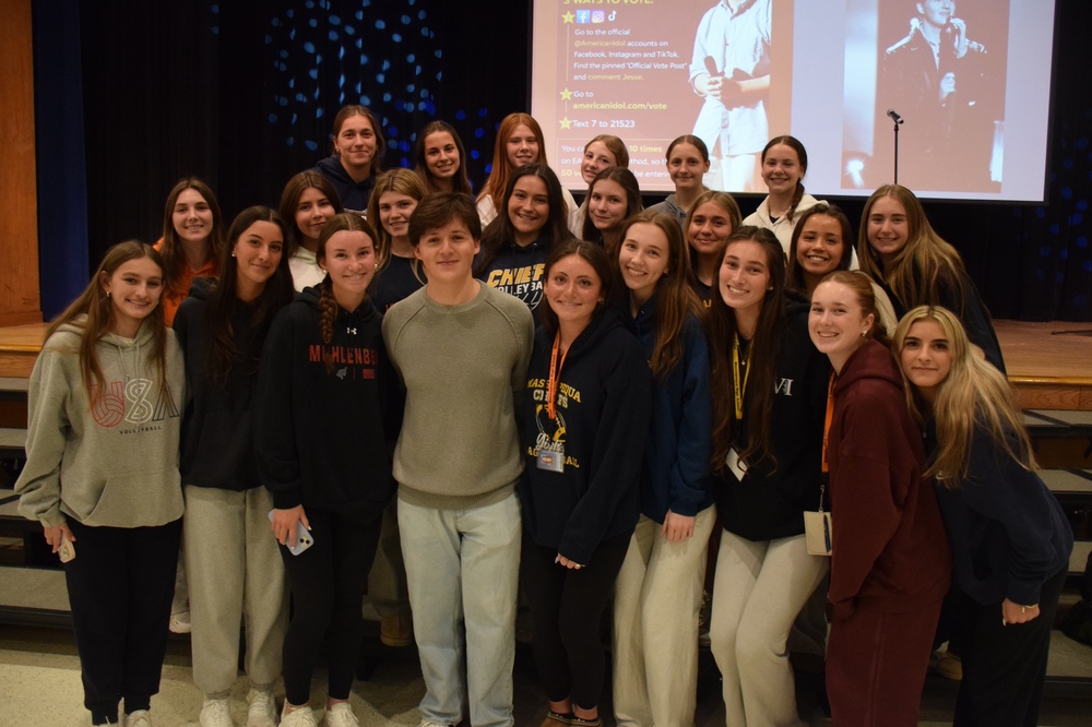 MHS Students with Jesse Findling