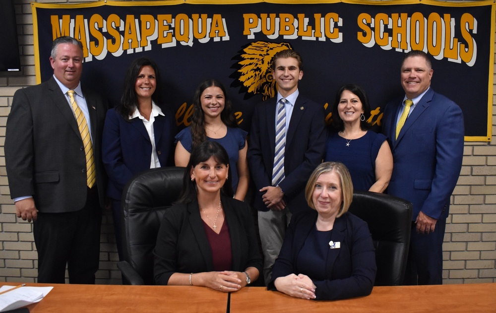 MSD- BOE Welcomes Ex Officio Student Trustees