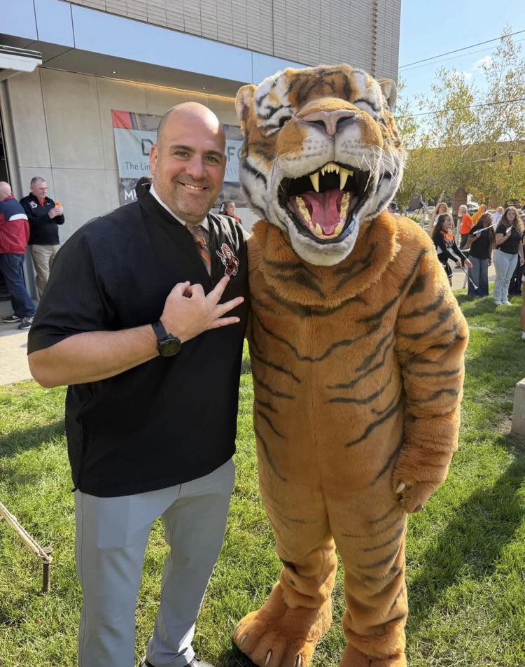 staff and Obie